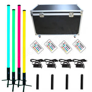 <span class=keywords><strong>VSHOW</strong></span> IP65 T360 8PCS Barra de Luz LED RGB para Escenario Inalámbrica para Exteriores con Carcasa de Aleación de Aluminio, Alimentada por Batería, Control Remoto DMX y WiFi - Product Image 4