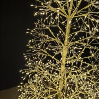 Robuste Metall-Feiertagsdekoration für Innen- und Außenbereich, Stabile Eisenkunst-Tannenbaum-Beleuchtung, Hochglänzende Festliche Leuchte