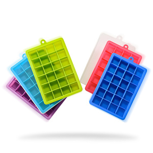 Molde de Hielo Cuadrado de Silicona de Grado Alimenticio, Flexible, Portátil, de Gran Capacidad, con 24 Cavidades, Reutilizable, Apto para Lavavajillas, para Helados - Product Image 4