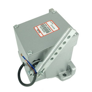 Actionneur électronique externe à usage général ADC225 12V 24V à montage sur châssis pour groupes électrogènes - Product Image 3