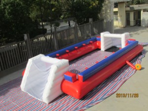 QIQU Cancha de Voleibol de Playa Inflable de PVC de Alta Resistencia de 0.9mm y <span class=keywords><strong>Piscina</strong></span> de Jabón para Eventos Corporativos - Resistente a los Rayos UV, Montaje Rápido - Product Image 5
