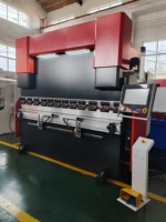 Presse plieuse CNC pour petites entreprises, idéale pour les ateliers de fabrication de tôles au quotidien