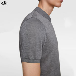 <span class=keywords><strong>Polo</strong></span> reciclado 100% Lyocell con logotipo personalizado en gris <span class=keywords><strong>Polo</strong></span> de manga corta de punto para hombre con cuello con cremallera <span class=keywords><strong>Polo</strong></span> en blanco transpirable - Product Image 3