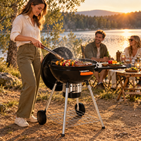 Barbecue au charbon de bois noir avec table latérale, thermomètre, ramasse-cendres, roues, support de rangement, barbecue portable d'extérieur