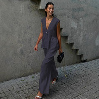 Ensemble haut et short en crêpe uni pour femme, col en V, sans manches, tenue décontractée streetwear, logo brodé
