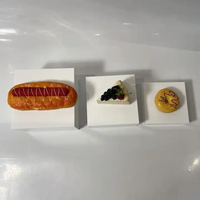 Yageli Chine fournisseur taille personnalisée en gros pas cher blanc acrylique 5 faces cube buffet alimentaire présentoir contremarches pour la fête d'affichage des aliments