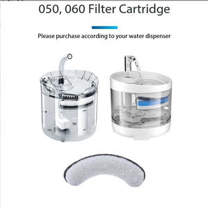 Filtro per Dispenser d'Acqua per Animali Domestici, Cartuccia in Cotone e Resina al Carbone, Filtro Multistrato Anti-Pelo 5L, Ecologico, Autopulente, a Forma di Arco - Product Image 1