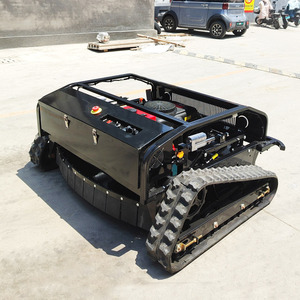 Chine usine petit <span class=keywords><strong>robot</strong></span> mobile de <span class=keywords><strong>coupe</strong></span> d'<span class=keywords><strong>herbe</strong></span> de tondeuse à gazon avec la télécommande sans fil d'essence de chenille pour l'usage de maison et de ferme - Product Image 6