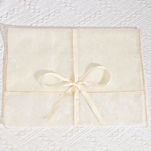 أكياس أورجانزا مخصصة بالجملة مع طباعة الشعار لتغليف مستحضرات التجميل والهدايا الفاخرة والملابس - Product Image 3