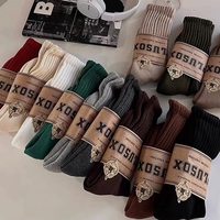 Chaussettes de sport pour hommes très vendues, style rétro, unisexe, 85% coton, 144N, bord côtelé, couleur unie, chaussettes mi-mollet pour l'hiver