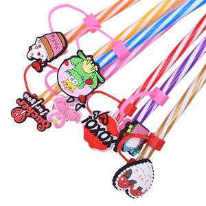 Cubierta de pajita de plástico blando de PVC de 10 mm al por mayor, a prueba de polvo, decoración personalizada para fiestas con pegamento para parejas, nuevo diseño de tapa para pajita - Product Image 1