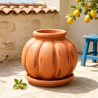 Pot de fleurs décoratif en résine en forme de citrouille, fait main et peint à la main, finition terre cuite, avec soucoupe assortie, pour jardin et terrasse extérieurs