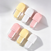 Tube de brillant à lèvres vide en forme de capsule, corps transparent, applicateur Doe Foot, 5 ml, emballage cosmétique, vente en gros, logo personnalisé