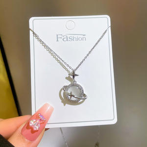 Collar <span class=keywords><strong>de</strong></span> acero inoxidable chapado en oro cristiano <span class=keywords><strong>de</strong></span> 18 quilates <span class=keywords><strong>de</strong></span> metal espiritual con joyería <span class=keywords><strong>de</strong></span> planeta para mujer - Product Image 5