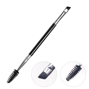 Pinceau à sourcils double embout biseauté en poils synthétiques avec manche en bois, brosse à mascara et peigne à sourcils, outil de maquillage, ensemble de pinceaux à sourcils biseautés - Product Image 1