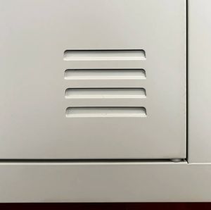 Armoire verticale simple en acier à 4 portes pour école avec clé ou serrure <span class=keywords><strong>électronique</strong></span> Casier de rangement assemblé pour employeur - Product Image 2