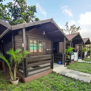 Holiday Resort Tiny Wooden House Garden House 30sqm Precio al por mayor 10sets Home for Sale - Product Image 1