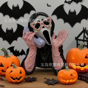 รูปปั้นเรซิ่นหน้าผีสีชมพูดำ ร้องกรีดร้อง พร้อมโทรศัพท์ สำหรับตกแต่งภายในบ้าน ฮาโลวีน รุ่น PB0698 - Product Image 1