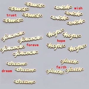 Colgante de Letra con la Palabra 'Hope' (Esperanza), 'Wish' (Deseo), 'Trust' (Confianza) y 'Faith' (Fe), Chapado en Oro Real de 14K, con Doble Orificio para Hacer Pulseras y Collares - Product Image 4
