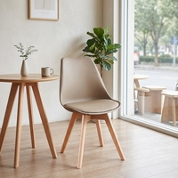 Chaise de café modulaire moderne en PU avec pieds en bois pour l'extérieur, mobilier décontracté pour le bureau et la maison