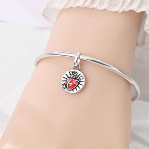 Nuevo Set de Dijes Amuletos de la Suerte 2026: León, Golondrina, Sol, Luna, Corazón - Cuentas para Pulseras DIY y Colgantes de Cobre Plateado - Venta al por Mayor - Product Image 3