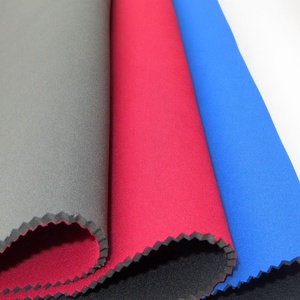 Tissu néoprène 3 couches en gros, 2MM 3MM <span class=keywords><strong>5MM</strong></span>, polyester et nylon laminés avec <span class=keywords><strong>feuille</strong></span> de caoutchouc SBR pour sacs - Product Image 5