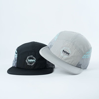 Gorras de Campamento Personalizadas de Nailon de 5 Paneles con Logotipos Impresos Laterales, Gorra Deportiva Ligera de Ala Plana y Colorida
