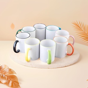 Tasse en céramique Starry Dream avec poignée, cadeau personnalisé, tasse à café et à thé en porcelaine blanche mate, durable, pour boissons chaudes - Product Image 3