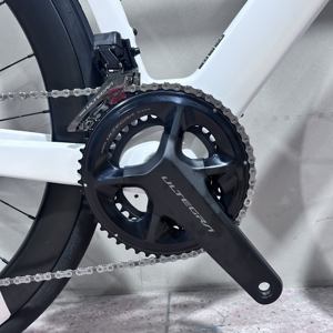 Vélo de route professionnel en carbone T800, groupe électronique <span class=keywords><strong>Ultegra</strong></span> R8170 Di2 24 <span class=keywords><strong>vitesses</strong></span>, frein à disque hydraulique, 7,8 kg - Product Image 4