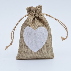 Sacchetto in Iuta (10x15cm) con Laccio all'Uncinetto e Cuore, <span class=keywords><strong>Bomboniera</strong></span> per <span class=keywords><strong>Matrimonio</strong></span> - Product Image 5