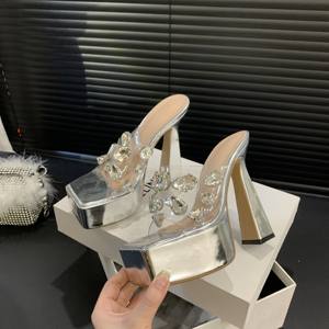 PVC透明ラインストーンカラーダイヤモンド防水プラットフォームスクエアヘッドハイヒールスリッパ2024 - Product Image 1