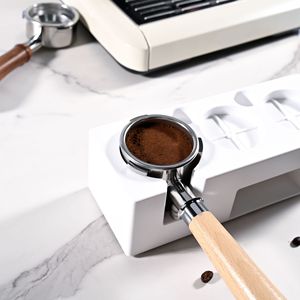 Porte-filtre sans fond à trois poignées 58 mm en acier inoxydable avec poignée en bois pour machine à expresso - Product Image 2