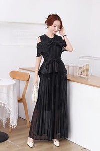 Bộ cộng với kích thước giản dị của phụ nữ-Một bộ trang phục hai mảnh bao gồm áo sơ mi và quần với thiết kế xếp li thanh lịch - Product Image 5