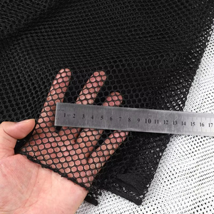 Черно-белая шестиугольная нейлоновая сетка, подходящая для фермерских аквакультурных видов спорта, сетка для защиты от рыбы, пластиковая сетка для защиты от птиц - Product Image 6