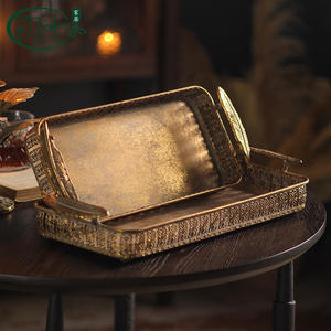 Bandeja Decorativa Rectangular de Hierro con Diseño de Plantas, Estilo Industrial, con Asa, para Decoración del Hogar - Product Image 1