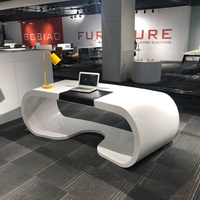 Bureau de direction moderne de luxe, grand, semi-circulaire, ovale blanc brillant, unique, pour le stockage commercial, avec chaise