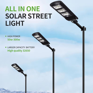 Aixuan <span class=keywords><strong>Farola</strong></span> Solar comercial impermeable <span class=keywords><strong>50W</strong></span> 100W 150W 200W 250W 300W Lampadaire Solaire lámpara <span class=keywords><strong>Led</strong></span> para exteriores Luz de calle Solar - Product Image 2