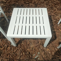 Meubles d'extérieur modernes en gros, table de bord de piscine imperméable, table basse carrée résistante aux intempéries, table d'appoint pour patio