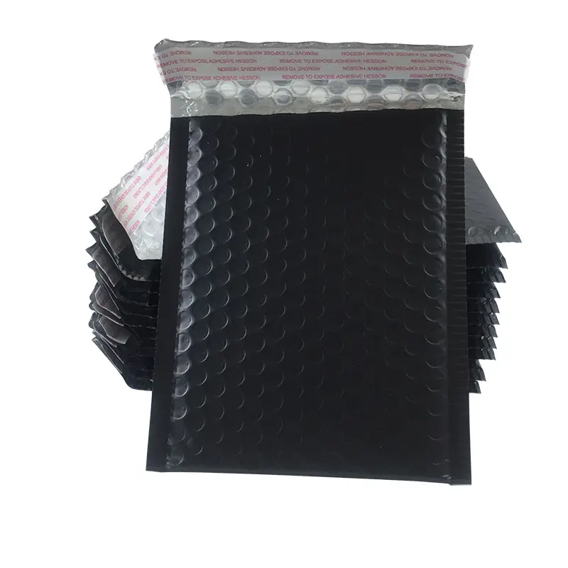 Toptan yastıklı zarf özel baskılı mat siyah kabarcık posta nakliye çantası
