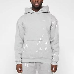 Sudadera con Capucha Personalizada OEM, Estilo Francés, Oversize, Vintage, para Hombre, Color Gris con Efecto de Salpicaduras de Pintura - Product Image 1