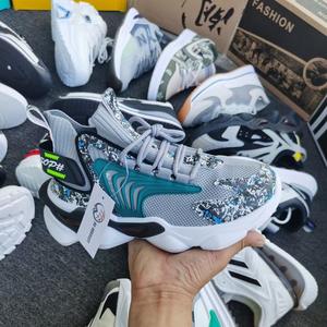 Liquidación Y, Zapatos Deportivos de Moda para Mujer al por Mayor, Zapatos Casuales para Correr, Transpirables, con Cordones, para Mujer, Zapatos en Existencia - Product Image 1