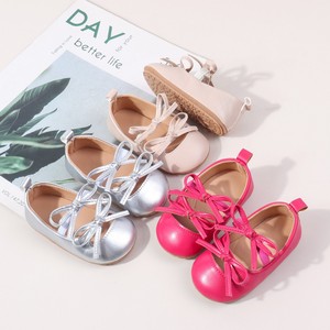 Scarpe basse con fiocco <span class=keywords><strong>per</strong></span> <span class=keywords><strong>neonata</strong></span>, in pelle PU traspirante, comode, con suola in gomma antiscivolo, <span class=keywords><strong>per</strong></span> i primi passi del neonato - Product Image 2