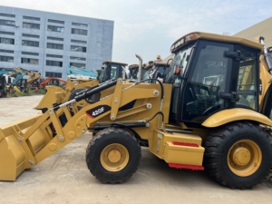 รถตักล้อยาง CAT 420F ใหม่เอี่ยม รถตักล้อยาง CAT 420F ของแท้พร้อมใช้งาน มีสินค้าในสต็อก เหมาะสำหรับงานโครงสร้างพื้นฐาน ฟาร์ม และการบำรุงรักษาถนน - Product Image 6