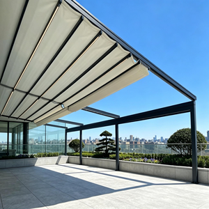 Auvent bioclimatique motorisé à toit rétractable, terrasse panoramique sur le toit de la ville, vue panoramique, aluminium thermolaqué imperméable - Product Image 1