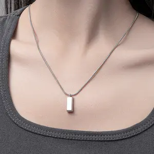 Nieuwe Trendy Koreaanse Roestvrijstalen Ketting Verzilverde Slangenketting Ketting Eenvoudigste Geometrische Vierkante Choker Ketting