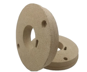 Panneau d'isolation réfractaire en <span class=keywords><strong>vermiculite</strong></span> personnalisé, durable et ignifuge pour fours et fours à combustion, respectueux de l'environnement - Product Image 2