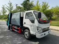 Camion à ordures compacteur Foton 4x2 4m³ à benne basculante, personnalisation pour le commerce extérieur