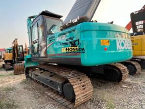 Excavadora Kobelco Sk200-8 Usada de 20 Toneladas con Motor Hino, Modelo 2024, Capacidad de Cucharón de 0.8m, en Venta - Product Image 4