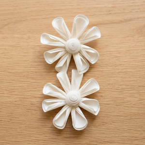 Flores Secas de Margarita Orgánicas Hechas a Mano, Blancas, para Decoración Interior y Exterior, Bodas, Todas las Estaciones, Sala de Estar, Flor Seca Cósmica - Product Image 1