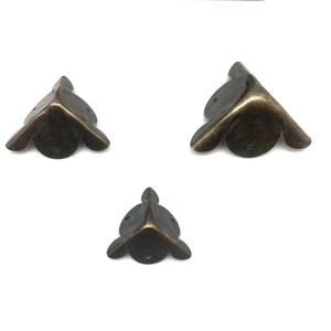 Protectores de Esquinas de Tres Lados Estilo Antiguo, Hierro Bronce 40mm 34mm 25mm, para Cajas de Madera, Cajas de Regalo, Accesorios Decorativos - Product Image 3